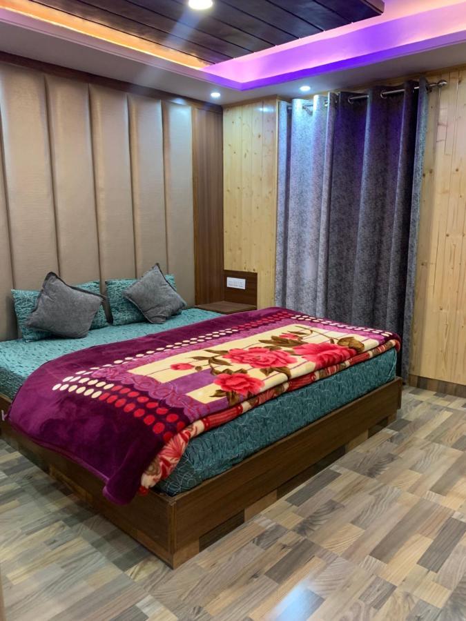 Valley Crown B&B Shimla Eksteriør bilde