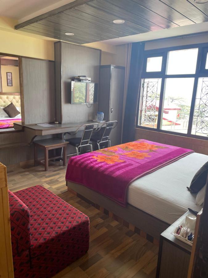 Valley Crown B&B Shimla Eksteriør bilde